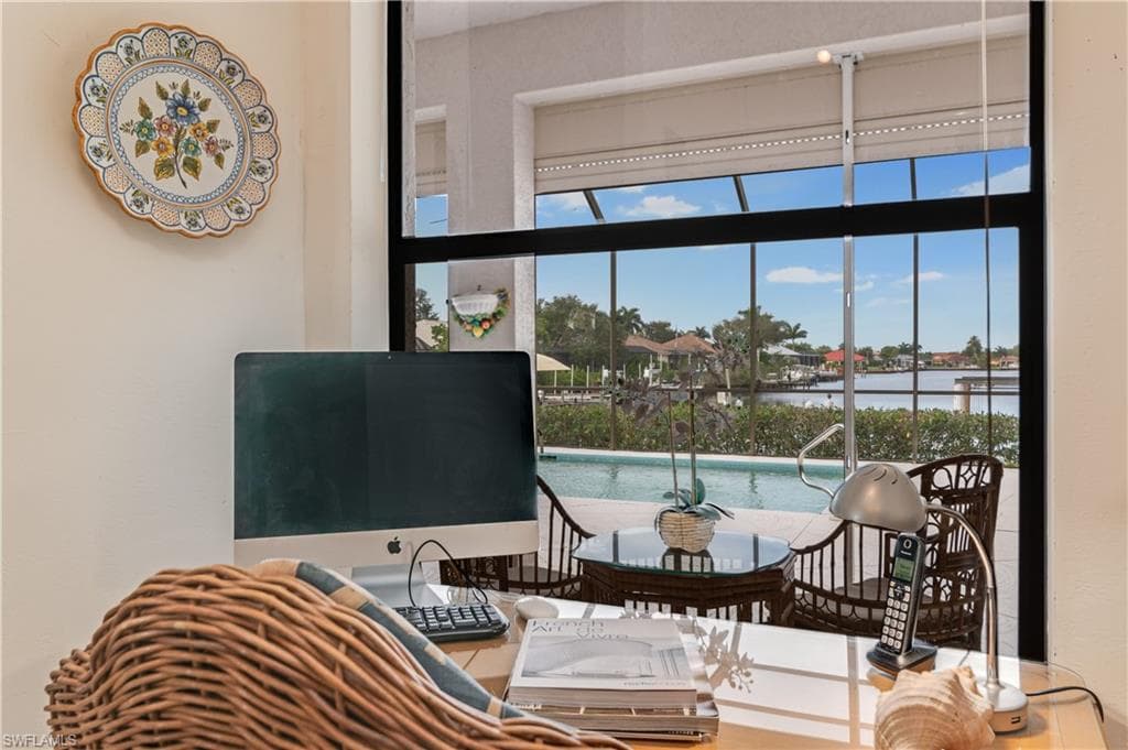 171 Cays Dr, Naples, FL 34114-16