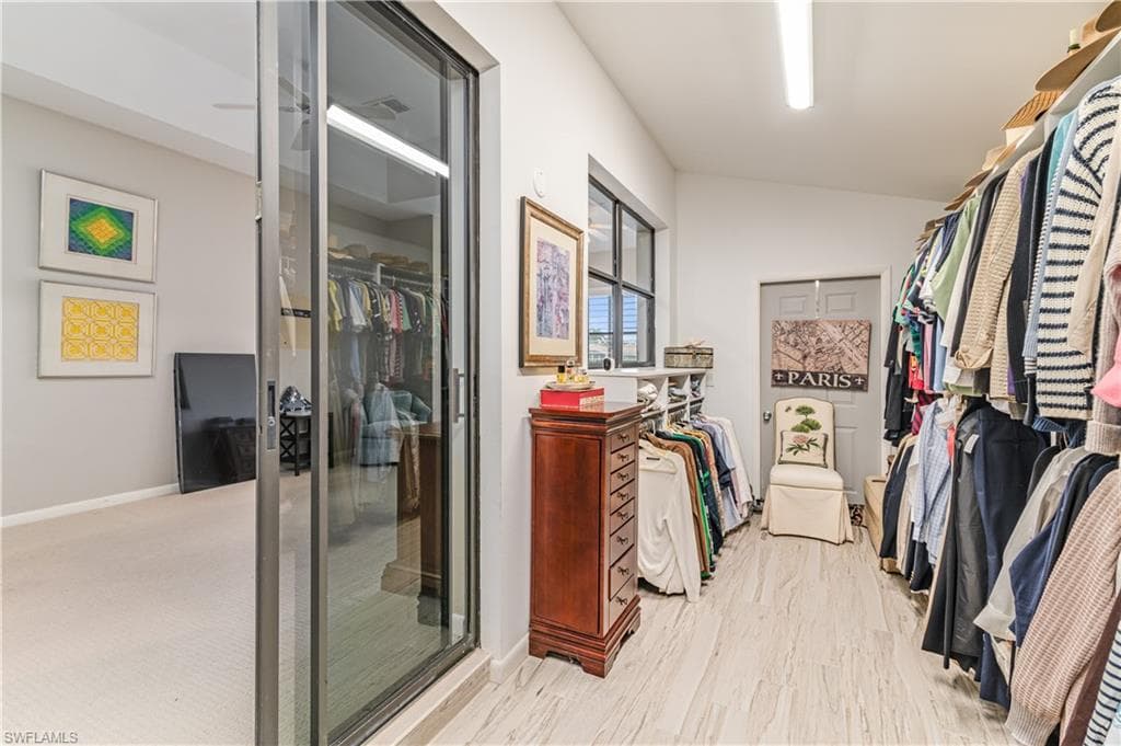 171 Cays Dr, Naples, FL 34114-21