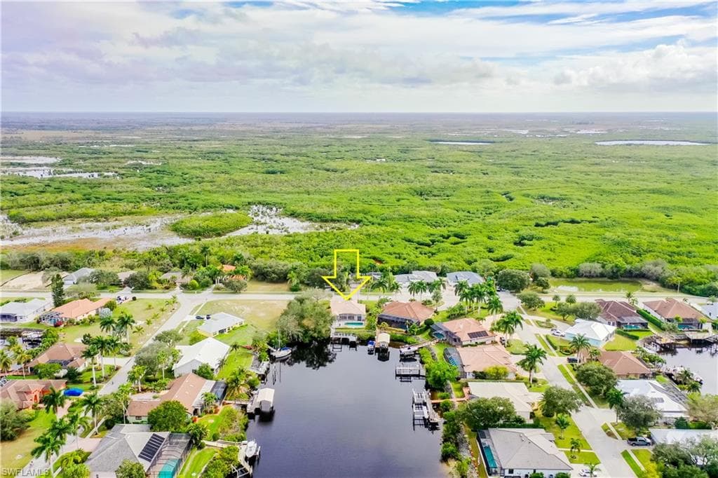 171 Cays Dr, Naples, FL 34114-35