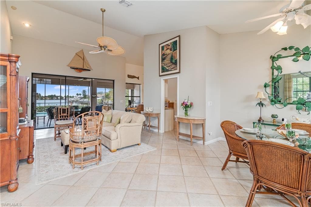 171 Cays Dr, Naples, FL 34114-6