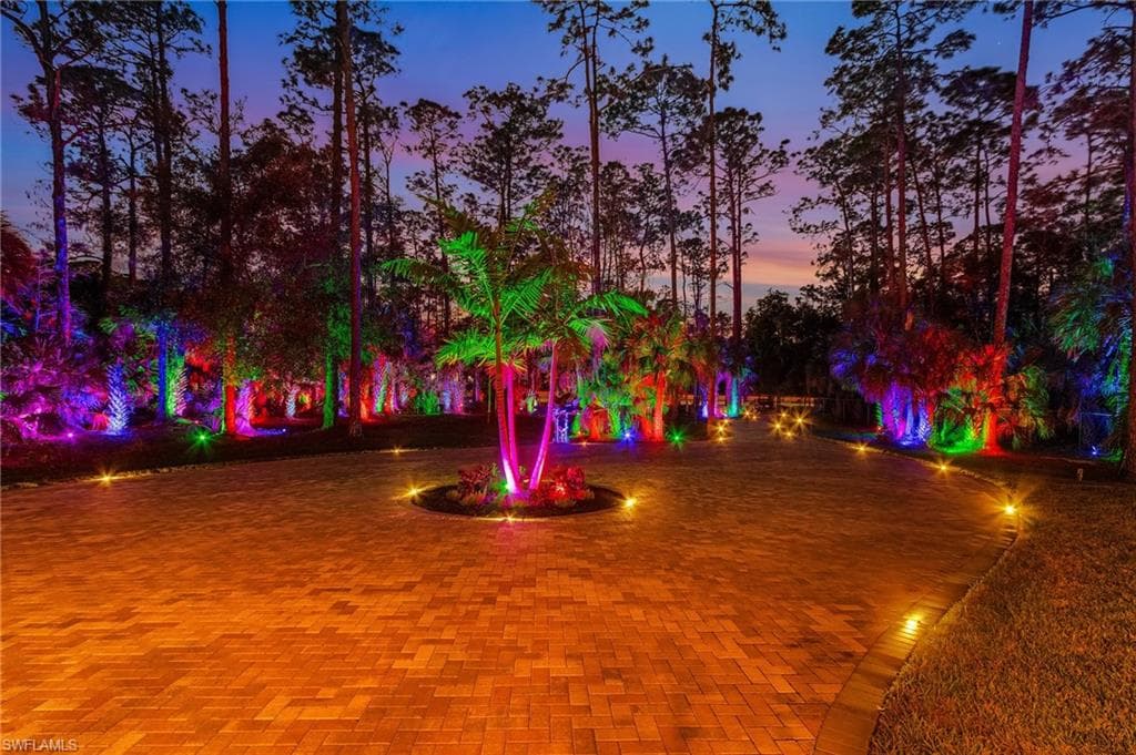 Virtual Tour