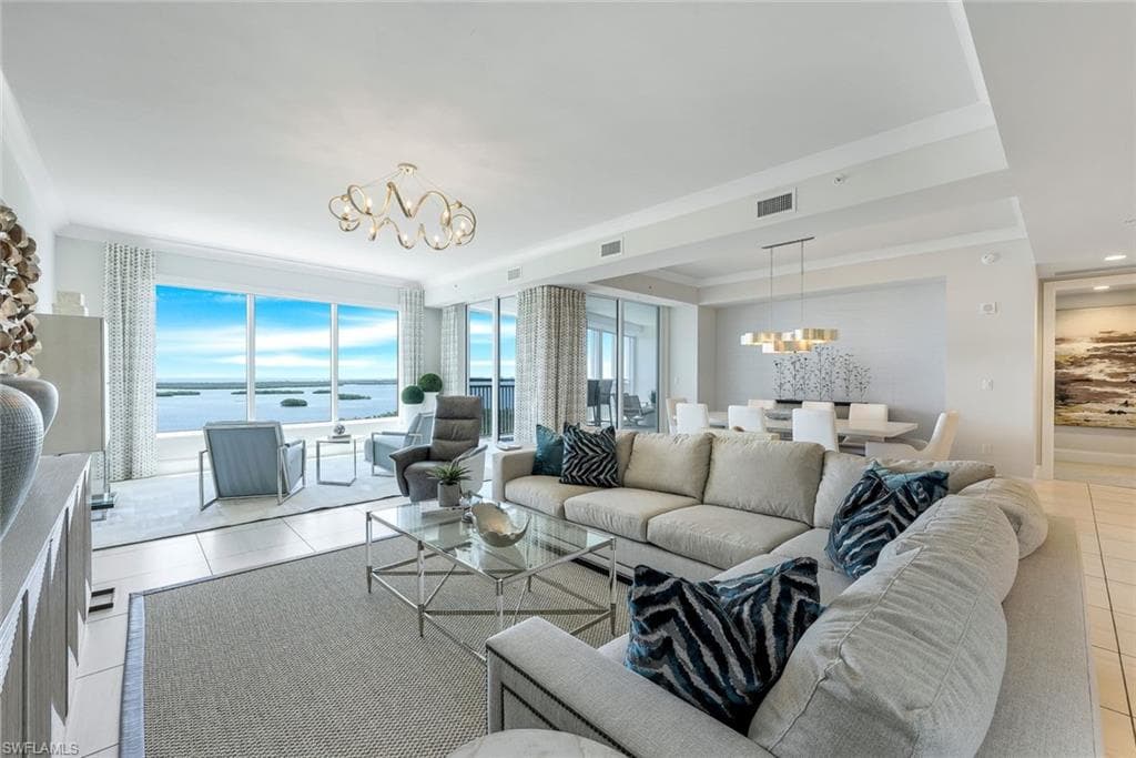 /property-images/225056600-2.jpg