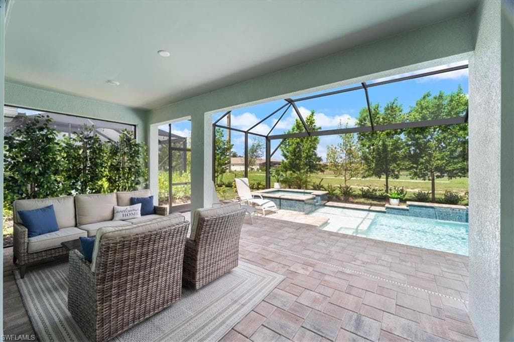 500 Polihale Way, Naples, FL 34114-33