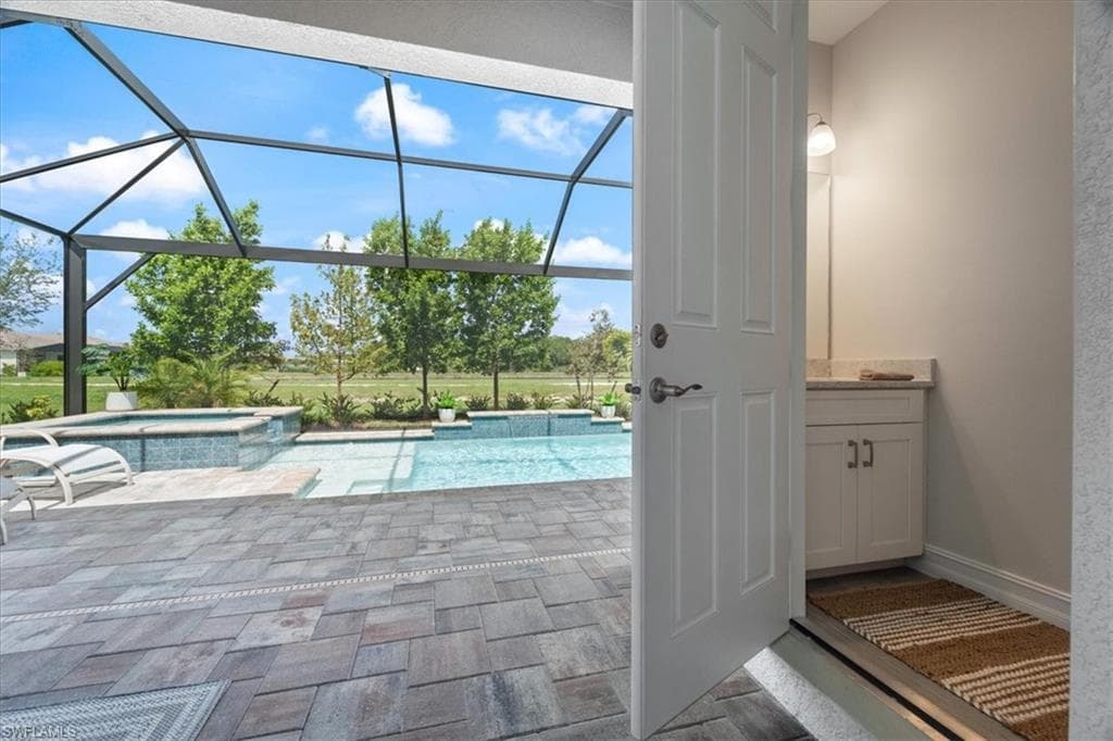 500 Polihale Way, Naples, FL 34114-34