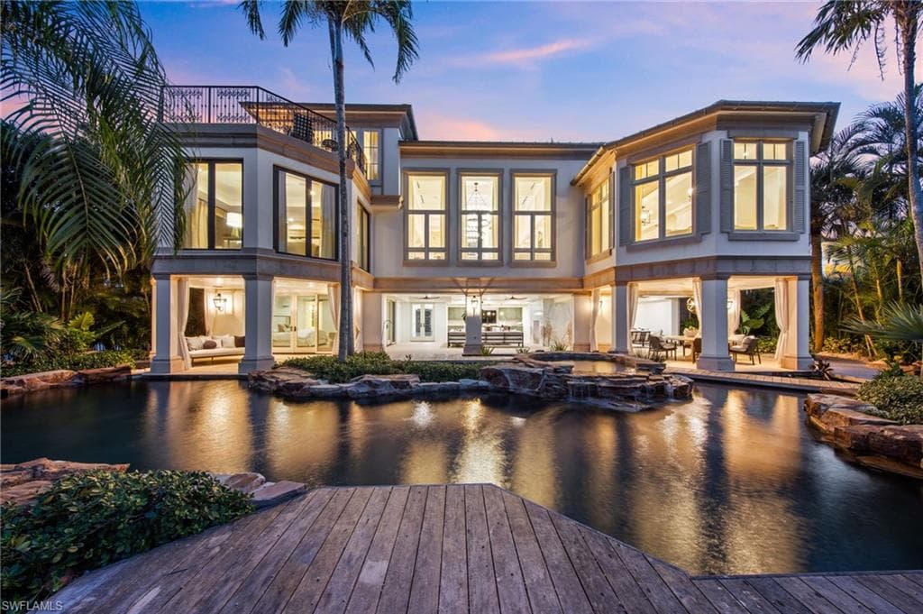 3675 Gordon Dr, Naples, FL 34102-42
