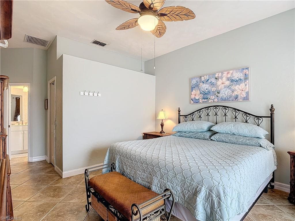 2389 Cherimoya Ln, St. James City, FL 33956-18