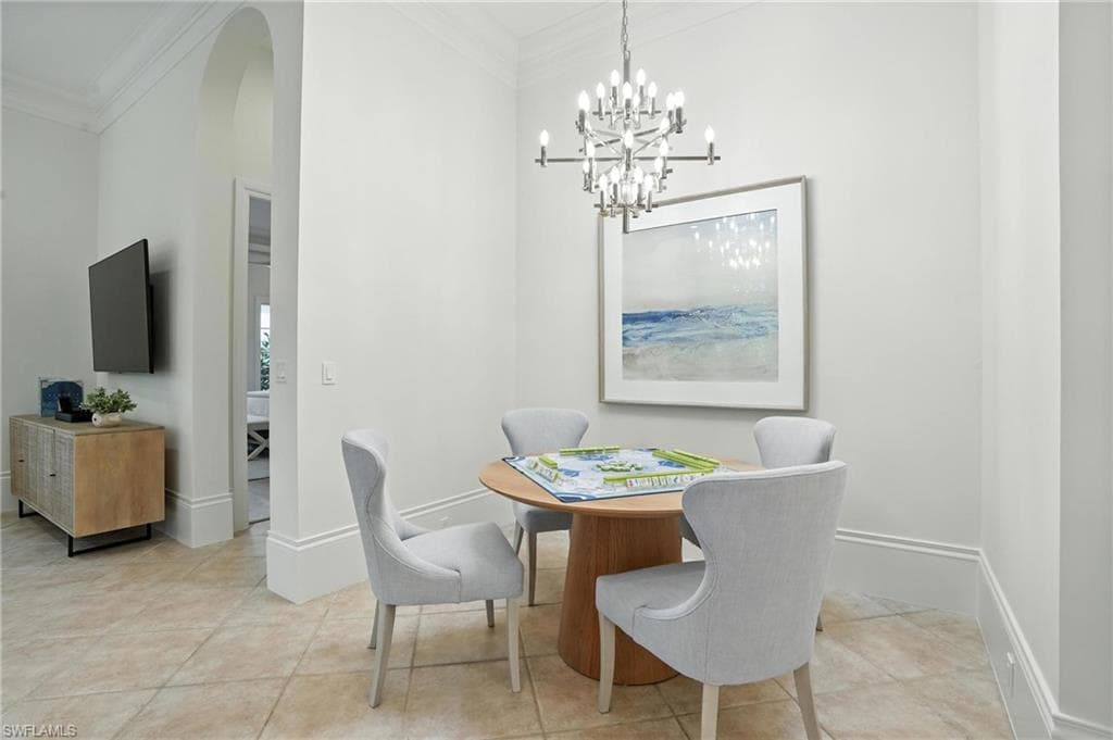 2547 Avila Ln, Naples, FL 34105-14