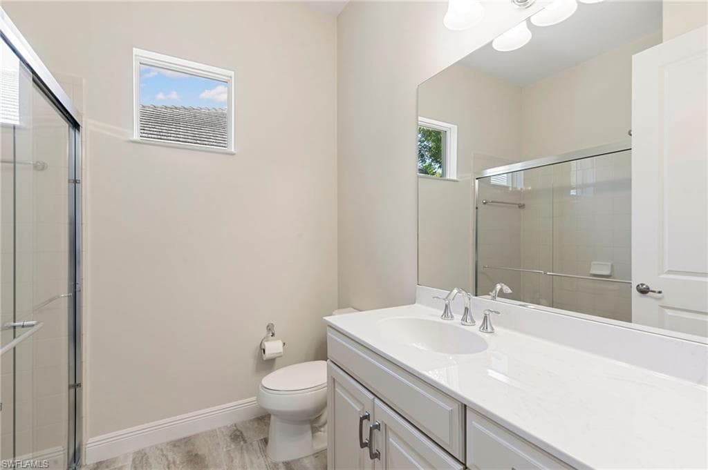 21539 Oaks Of Estero Cir, Estero, FL 33928-29
