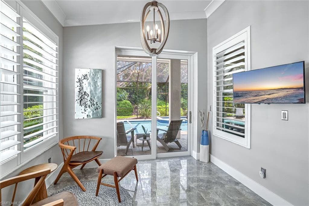 8844 Ventura Way, Naples, FL 34109-12