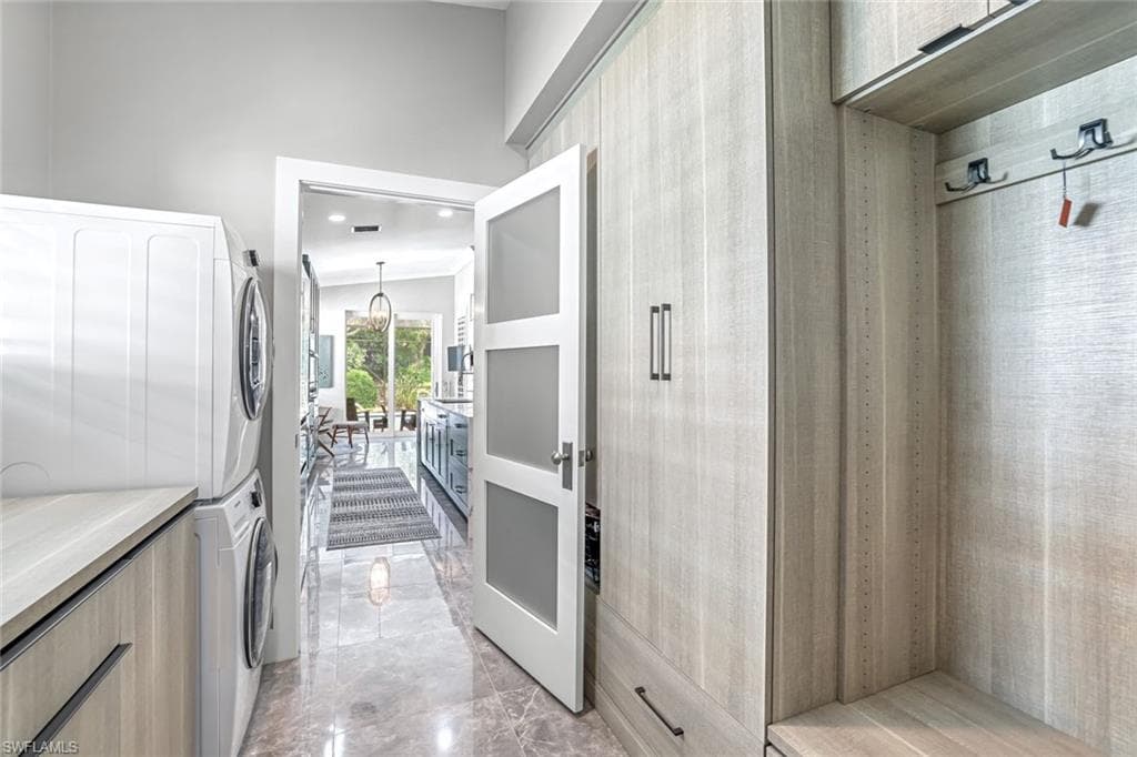 8844 Ventura Way, Naples, FL 34109-21