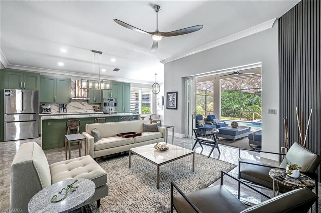 8844 Ventura Way, Naples, FL 34109-4