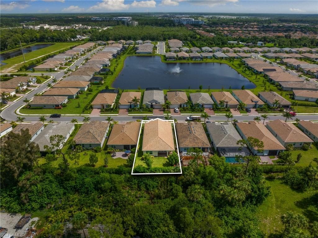 428 Polihale Way, Naples, FL 34114-34