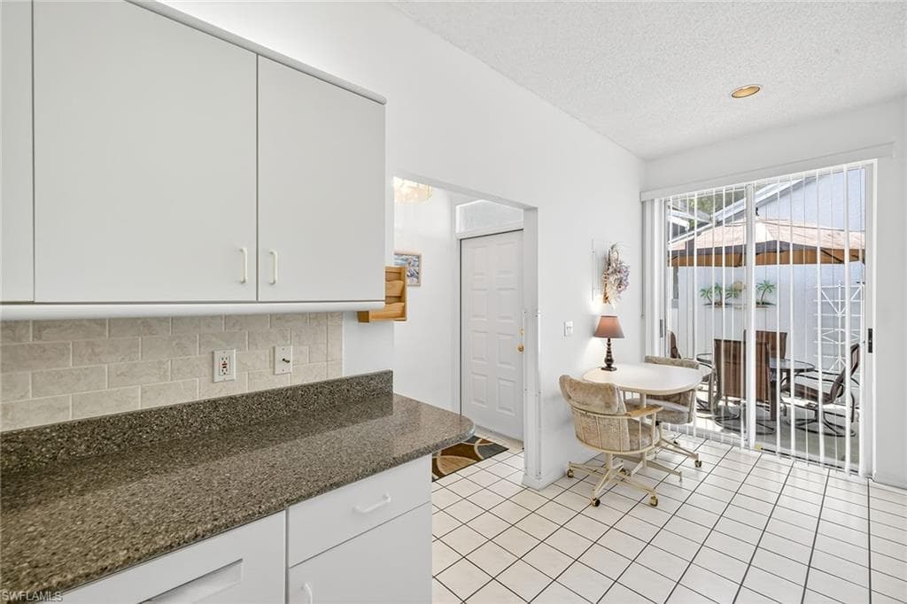 9522 Windsor Club Cir, Fort Myers, FL 33905-14