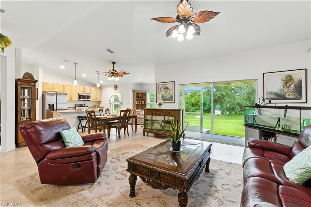176 Venus Cay, Naples, FL 34114-10