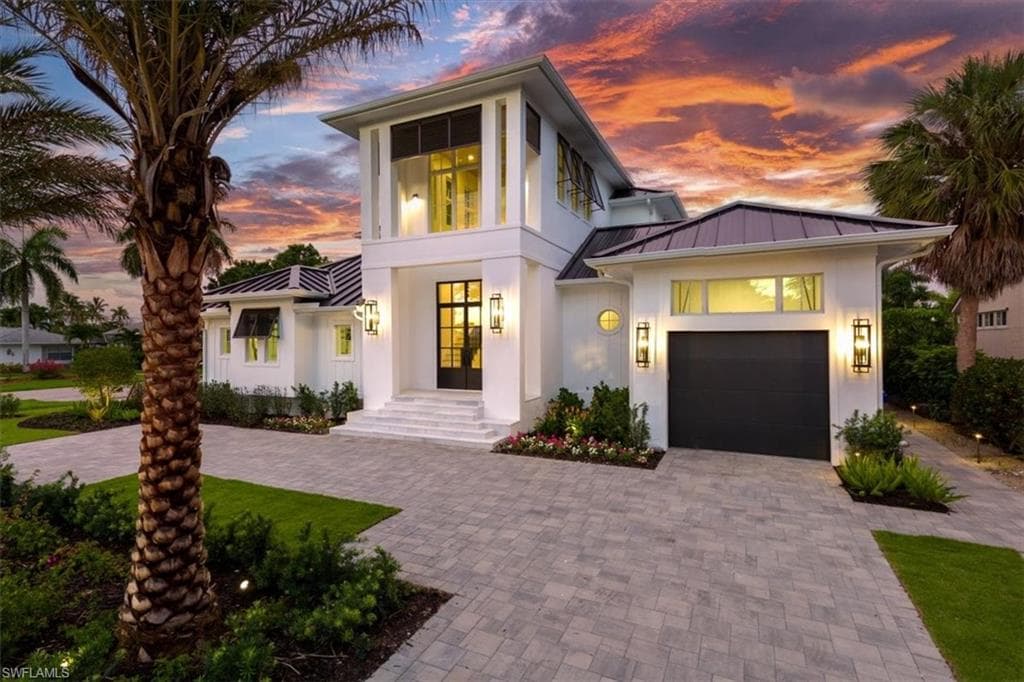 1645 Bonita Ct, Naples, FL 34102-0