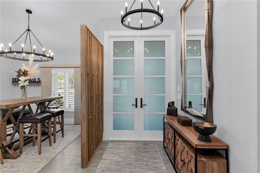 123 Newport Dr, Naples, FL 34114-8