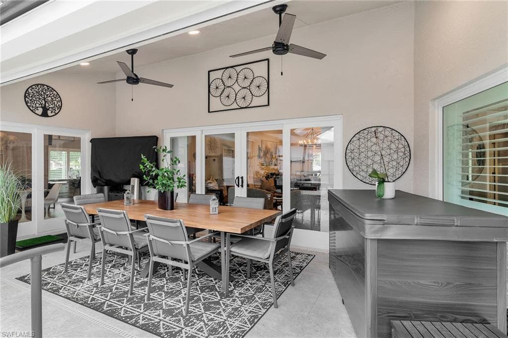 123 Newport Dr, Naples, FL 34114-30