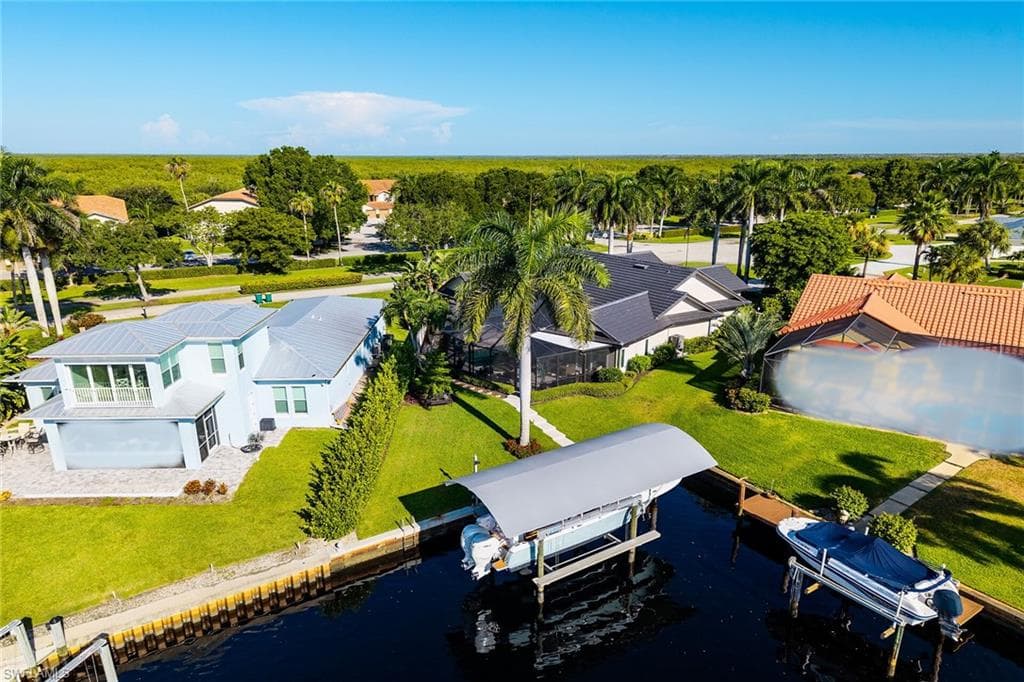 123 Newport Dr, Naples, FL 34114-37