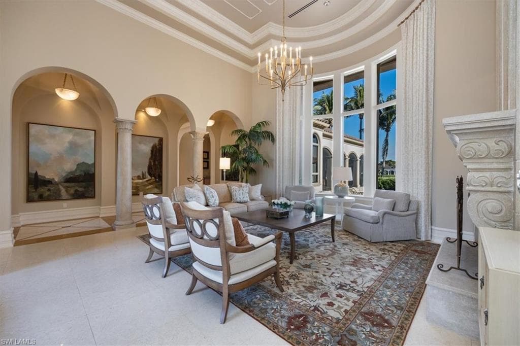 2116 Canna Way, Naples, FL 34105-8