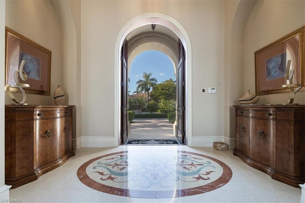 2116 Canna Way, Naples, FL 34105-6