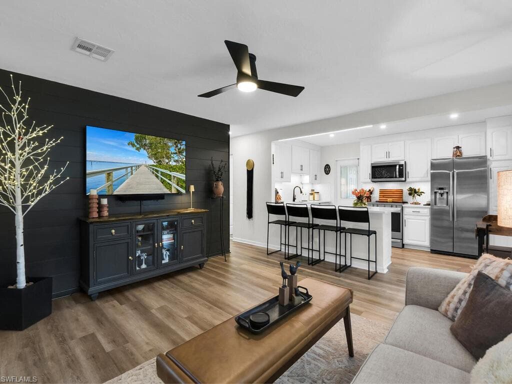 Virtual Tour