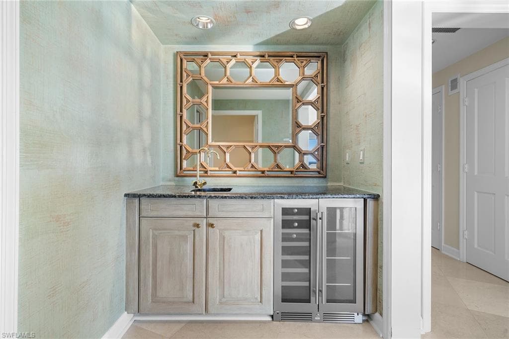 8665 Bay Colony Dr 1404, Naples, FL 34108-12