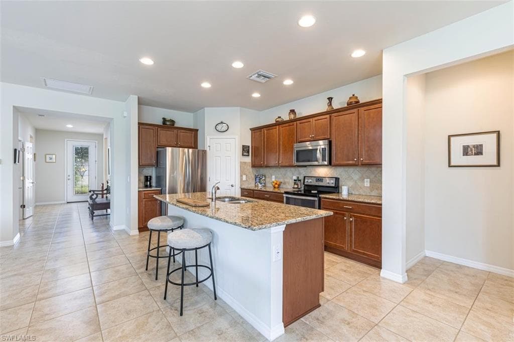 28062 Pisces Ln, Bonita Springs, FL 34135-7