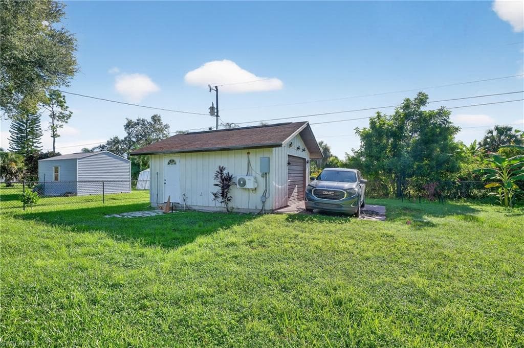 2503 5th St, Lehigh Acres, FL 33936-11
