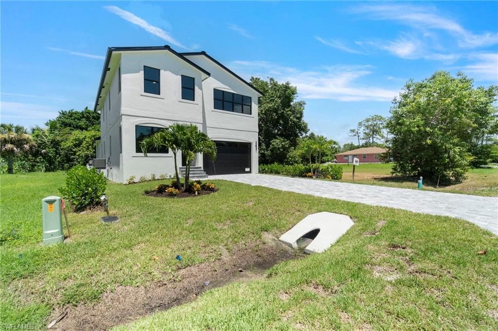 2769 Van Buren Ave, Naples, FL 34112-16