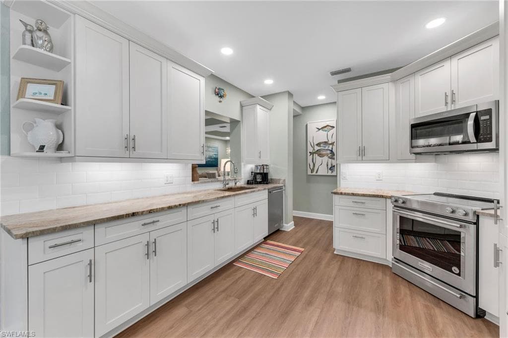 9048 Whimbrel Watch Ln 101, Naples, FL 34109-10