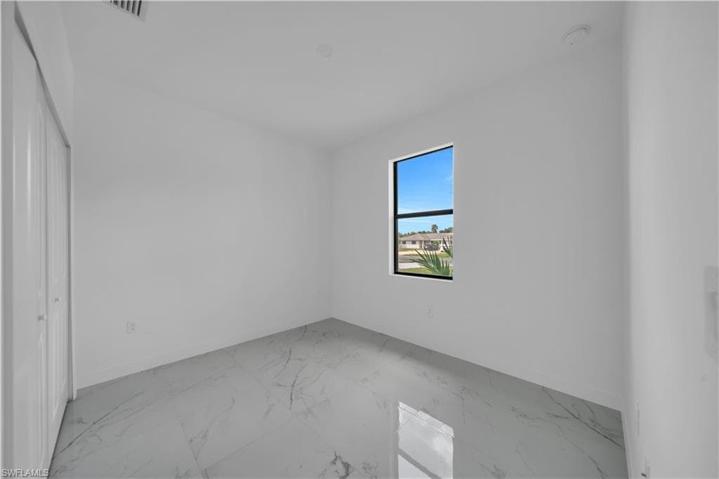 928/930 Hepburn Ave, Lehigh Acres, FL 33974-18