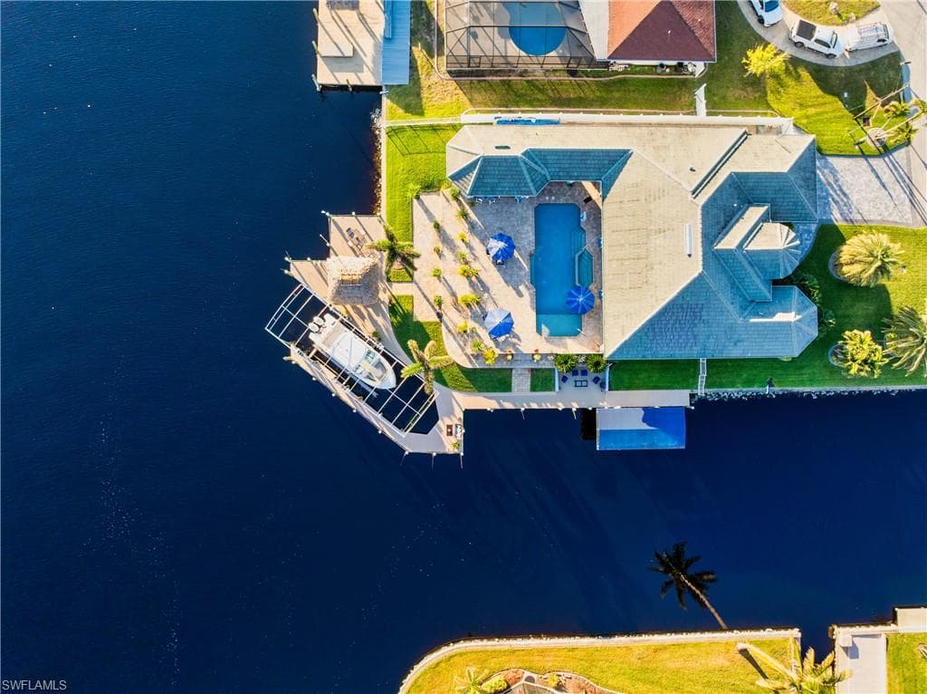 5374 Congo Ct, Cape Coral, FL 33904-10