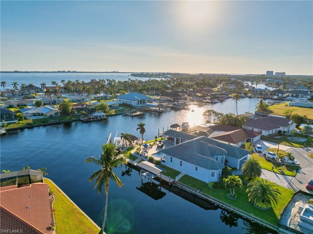 5374 Congo Ct, Cape Coral, FL 33904-4
