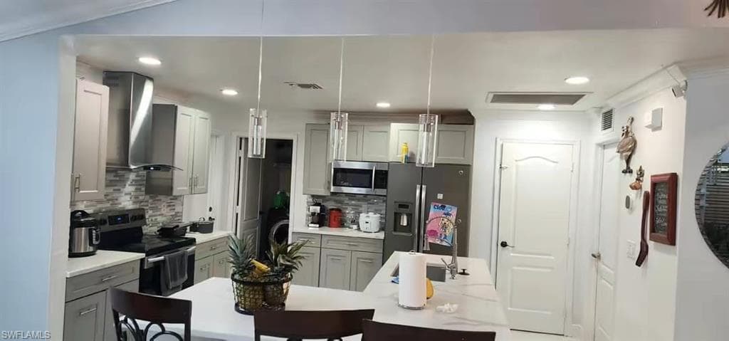 3516 5th St SW, Lehigh Acres, FL 33976-3