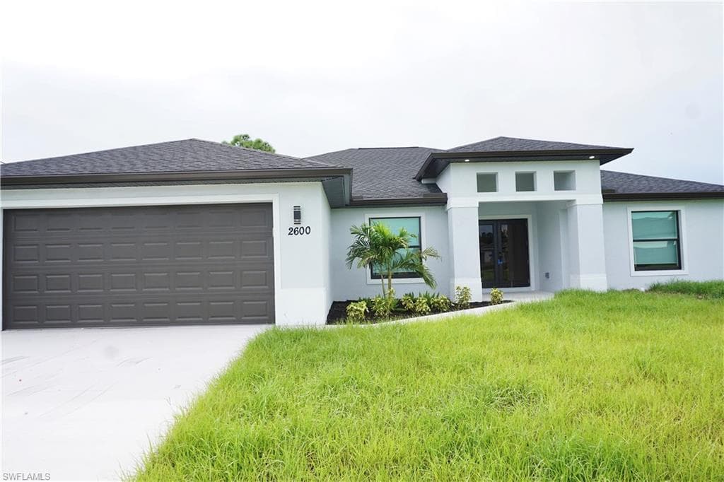 2600 Vera Ave S, Lehigh Acres, FL 33976-2