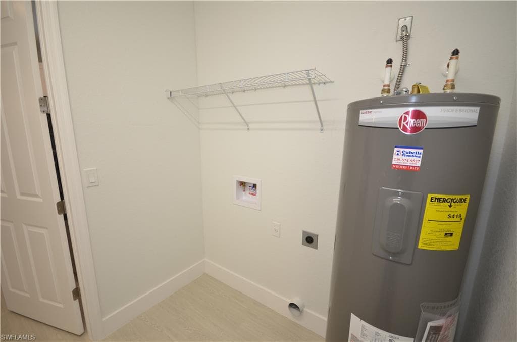 8581 Agate ST, PORT CHARLOTTE FL 33981-16