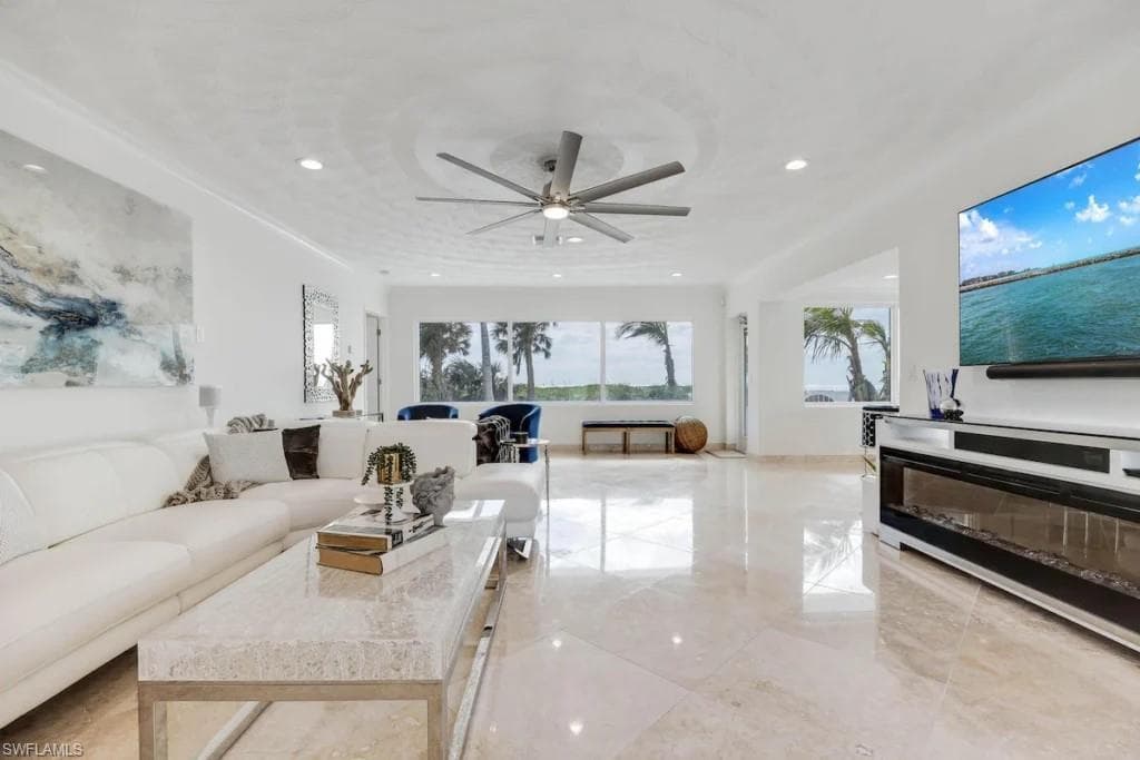 2740 N Beach RD, ENGLEWOOD FL 34223-14