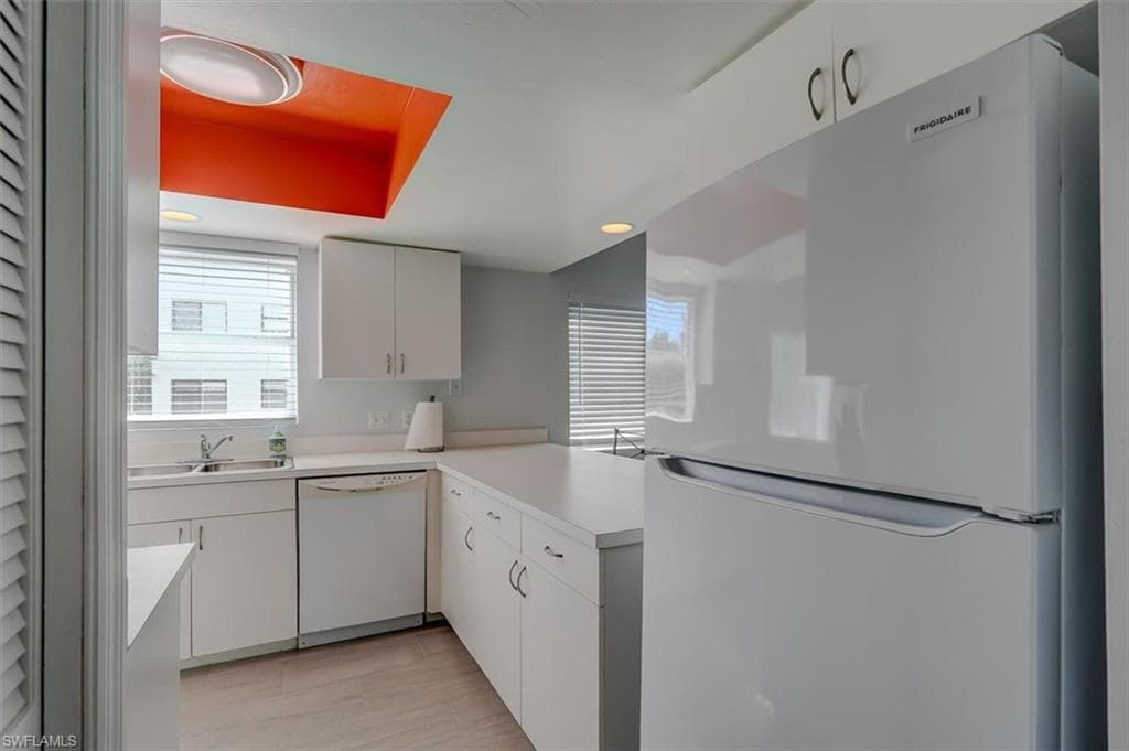 4361 Bay Beach LN # 121, FORT MYERS BEACH FL 33931-5