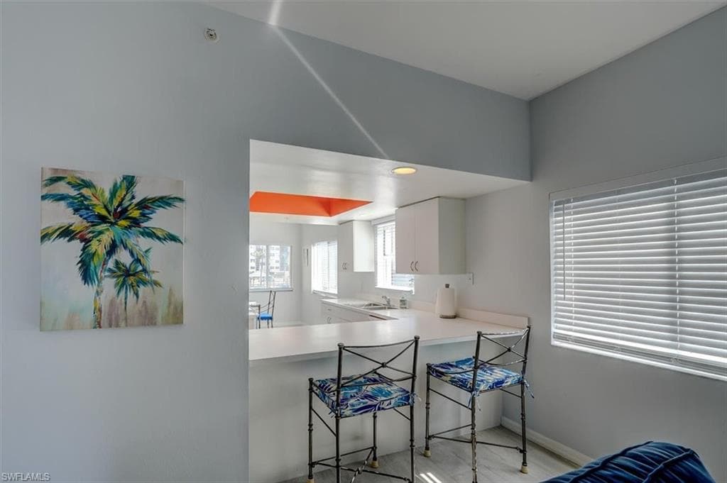 4361 Bay Beach LN # 121, FORT MYERS BEACH FL 33931-8