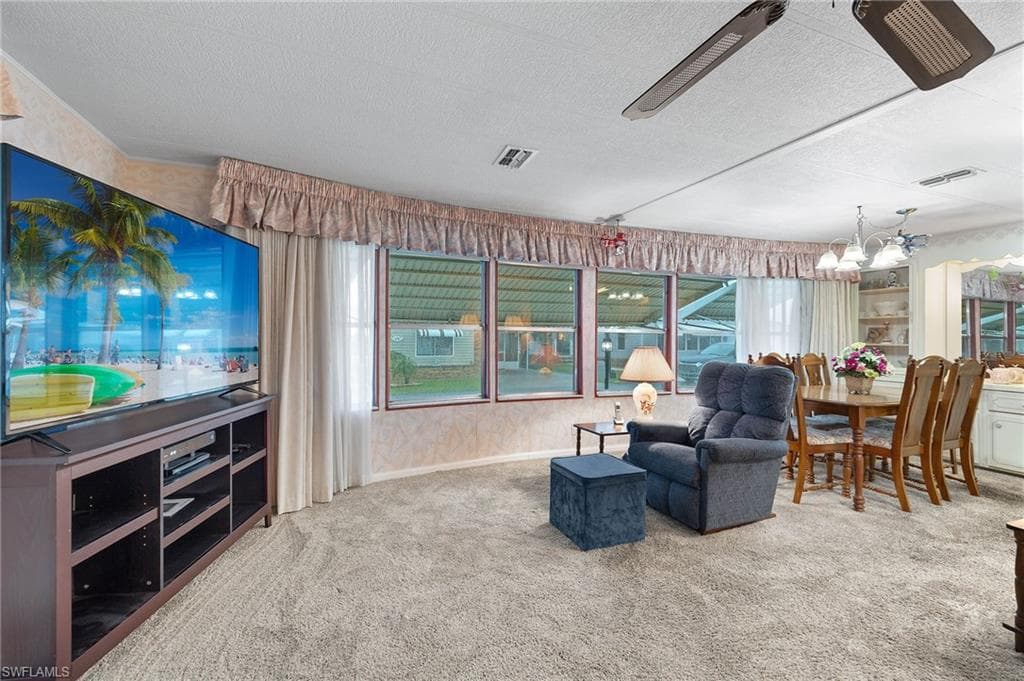 9004 Arbor DR, NORTH FORT MYERS FL 33903-1