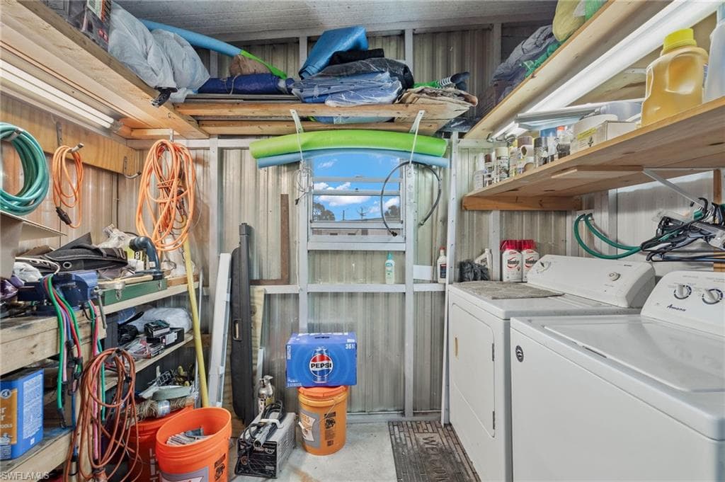 9004 Arbor DR, NORTH FORT MYERS FL 33903-35