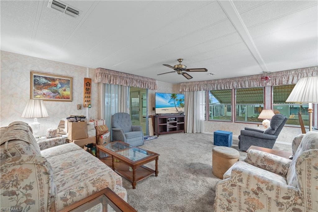 9004 Arbor DR, NORTH FORT MYERS FL 33903-4