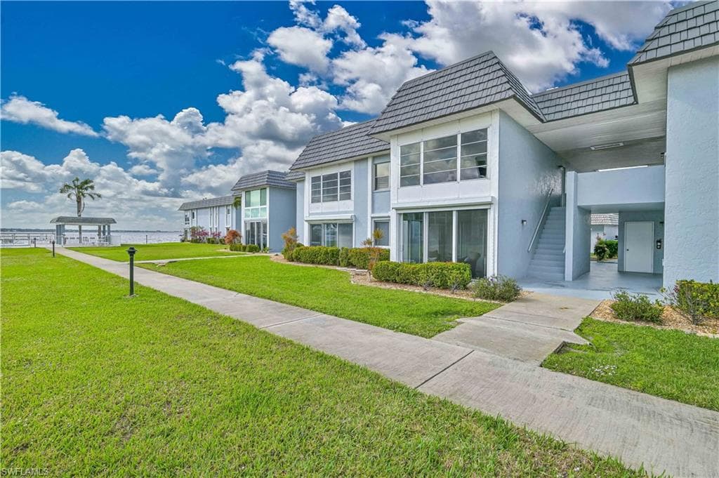 3390 N Key DR # 6, NORTH FORT MYERS FL 33903-6