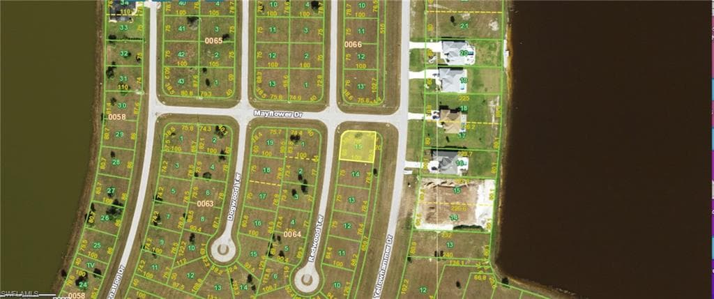 10 Mayflower DR, PLACIDA FL 33946-2