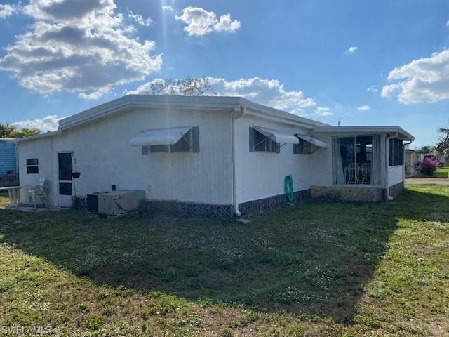 2738 Indianwood DR, NORTH FORT MYERS FL 33917-12