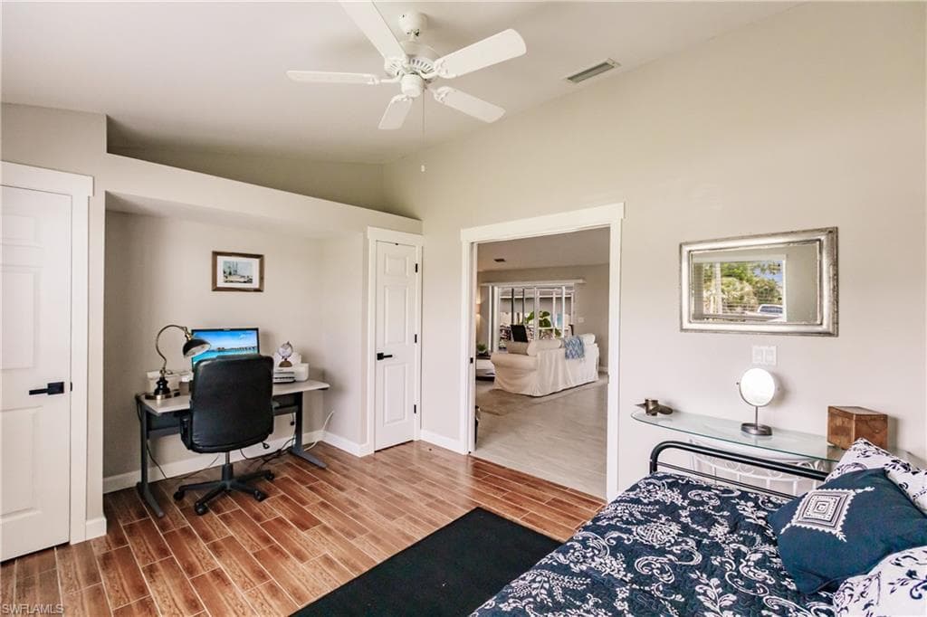 330 Bamboo DR, NORTH FORT MYERS FL 33917-22