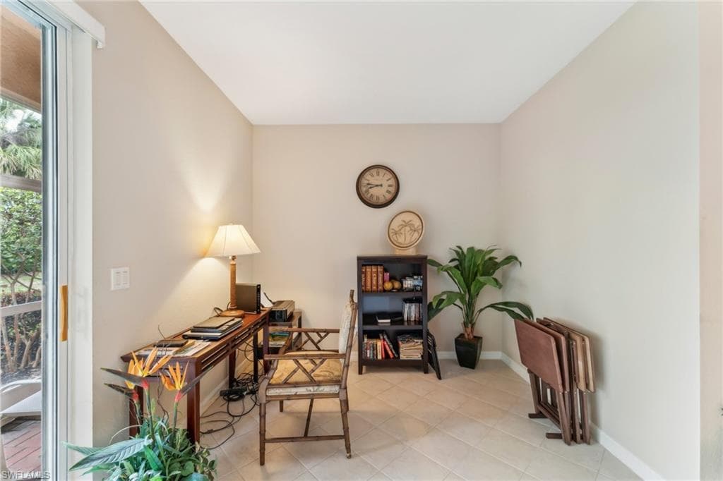 3327 Dandolo CIR-3