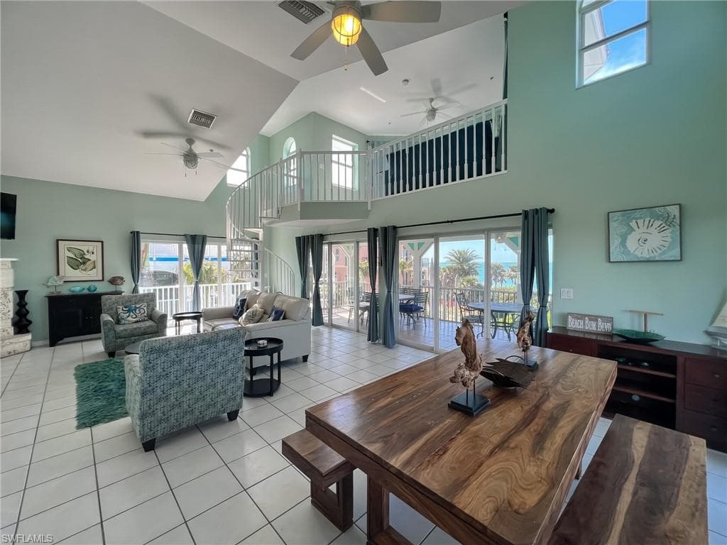 150 White Pelican DR-12