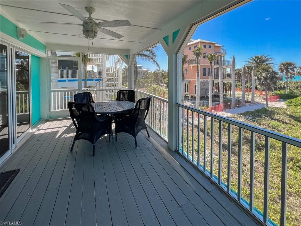 150 White Pelican DR-38