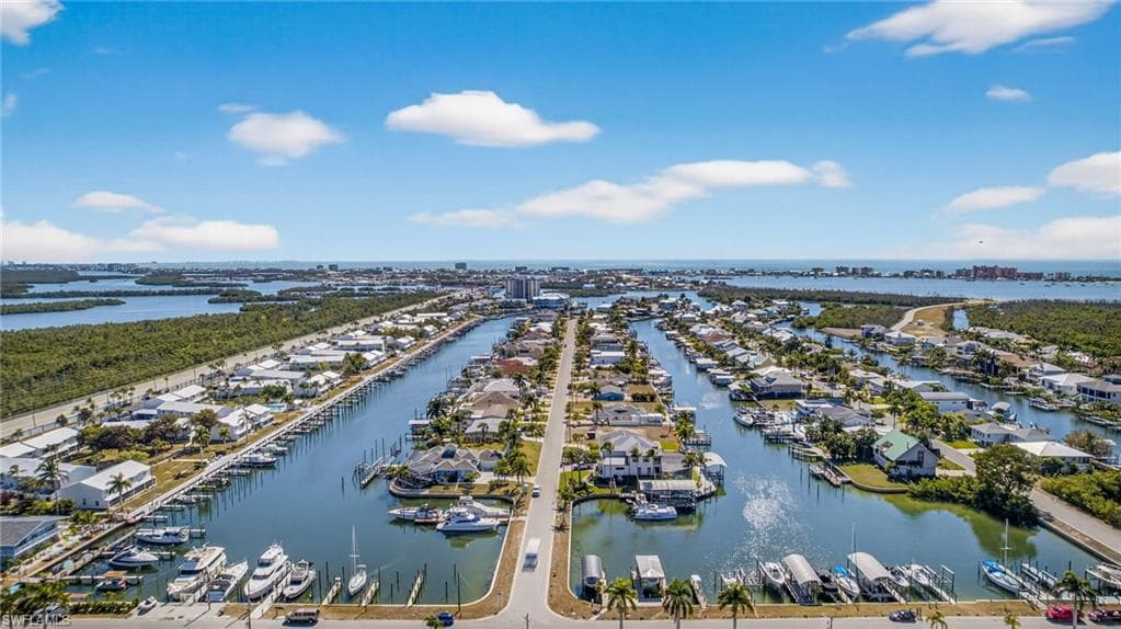 12130 Siesta DR, FORT MYERS BEACH FL 33931-35
